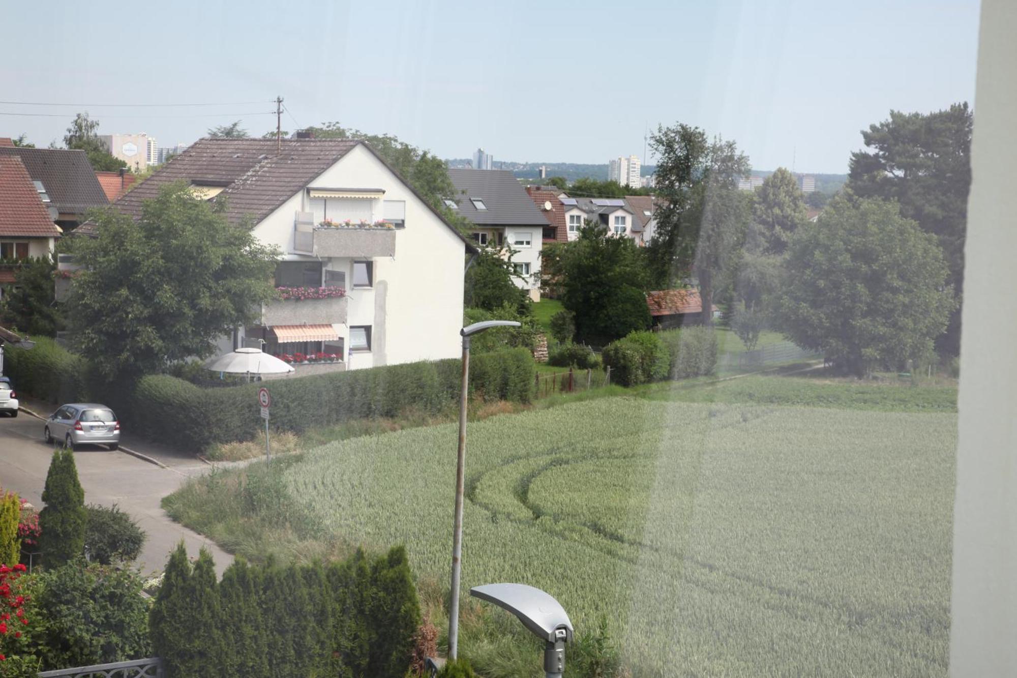 Moderne 2 Zimmer Wohnung In Leinfelden In Hervorragender Lage Und Infrastruktur Екстериор снимка